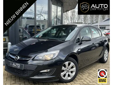 Opel Astra 1.4 Turbo Blitz 120PK | Trekhaak | Airco | Parkeersensoren | Cruise Control | Comfort Sto