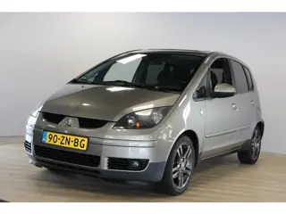 Mitsubishi Colt 1.5 Sky | Schuif- opendak | Airco | Nieuwe APK