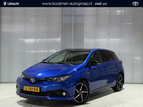 Toyota Auris 1.8 Hybrid Dynamic | 2 tone lak | 17'' LM velgen | Dealer onderhouden |