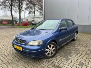 Opel Astra 1.6 Njoy