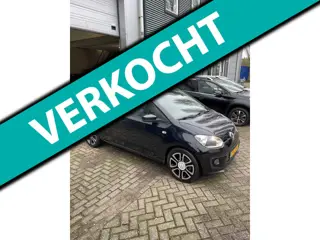 Volkswagen Up! 1.0 high up! AUTOMAAT PANORAMADAK 1STE EIG NAP
