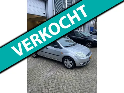 Ford Fiesta 1.4-16V First Edition 5 DEURS AIRCO CRUISE NAP