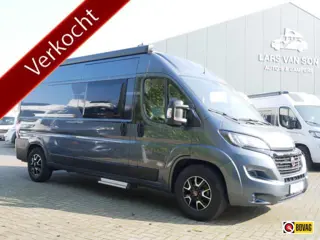 Sunlight Cliff 600 XV, 9-Traps Automaat, 6 Meter Buscamper, Dwarsbed