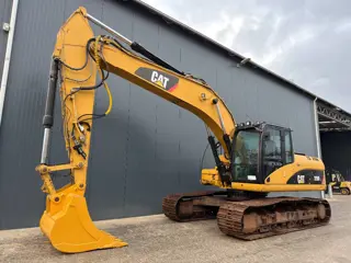 Cat 320D L (bj 2008)