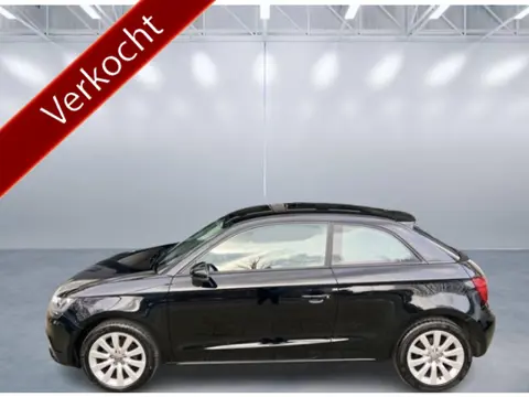 Audi A1 1.2 TFSI Connect. NLauto LM Navi Leer (bj 2013)