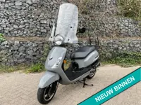 SYM Fiddle 2 Rich Grey / Nardo Windscherm BETAAL met in3