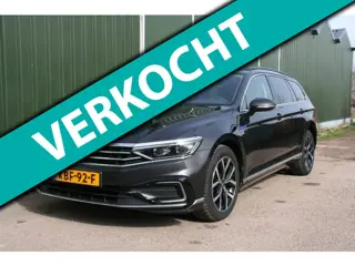 Volkswagen Passat Variant 1.4 TSI PHEV GTE Business, VIRTUEEL, GLAZEN PANORAMADAK , NAVIGATIE, CAMER