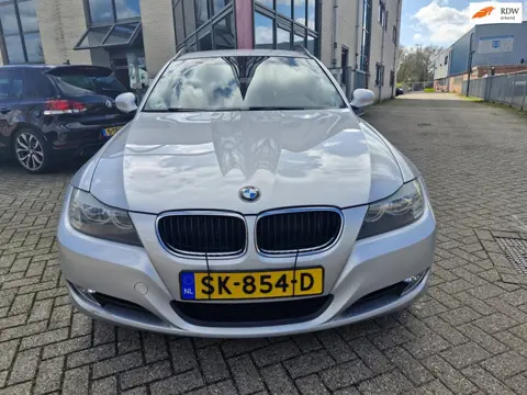 BMW 3-serie Touring 318i Bj.2011 Kmst.284690 met APK tot 09-03-2027