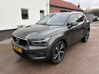 VOLVO XC40 2.0 T4 Inscription Leder Panodak