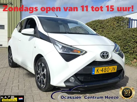 Toyota Aygo 1.0 VVT-i x-Joy AUT! 1e Eig! Camera! Carplay! 29-12-2020! Zondag OPEN!
