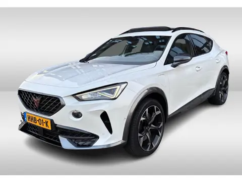 CUPRA Formentor 1.4 e-Hybrid VZ Performance / Trekhaak / Panoramadak / Camera / Sfeerverlichting / 1