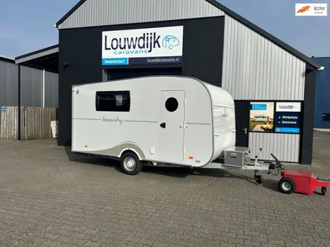 HOBBY Beachy 450 ’23 (4 pers. 822 kg)