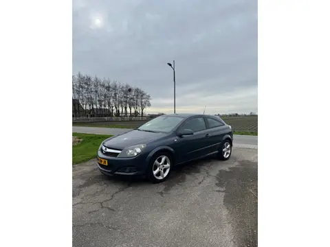 Opel Astra GTC 1.6 Temptation Airco, Cruisecontrol, Trekhaak!!