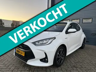 Toyota Yaris 1.5 Hybrid Dynamic Dealer onderhouden | CarPlay