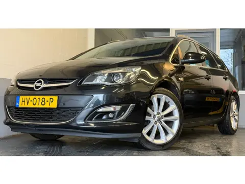 Opel Astra Sports Tourer 1.4 Turbo Sport +|NAP|APK12-26|Leder|Xenon|StoelVW|AfnTrekhaak