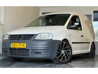 Volkswagen Caddy 1.4 850 kg|APK10-26|StoelVW|Grijskenteken|Benzine|Trekhaak|