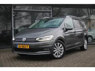 Volkswagen Touran 1.4 TSI Highline Business R | DSG | ACC | LED | 7 P |