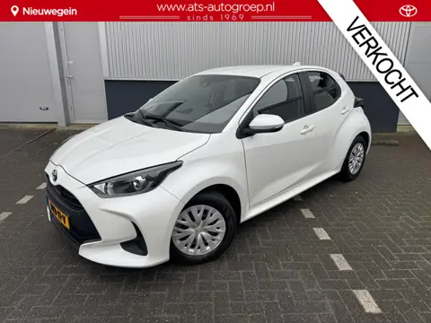 Toyota Yaris 1.5 Hybrid 115 Active | Apple/Android navigatie | Smart entry/Startknop |