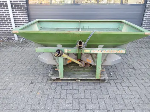 Amazone ZA-M Compact Kunstmeststrooier 27 meter 800 liter