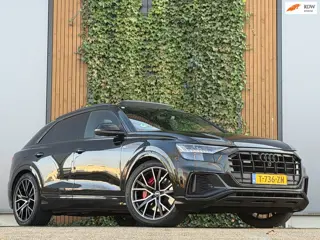 Audi Q8 60 TFSI e quattro Pro Line S Competition|RS STOELEN|PANO|360|22"