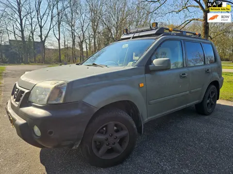 Nissan X-Trail 2.0 Luxury/ automaat/ climatronic/ bj 2002