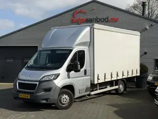 Peugeot Boxer 335 2.2 HDI L4 XR Bakwagen | Laadbak | Trekhaak | Airco | Navigatie |