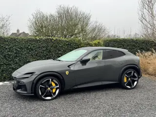 Ferrari Purosangue 6.5 V12