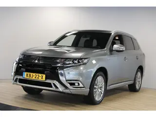 Mitsubishi Outlander 2.4 PHEV Instyle | Leer | 360 Camera | Stuur & Stoelverwarming