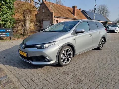 Toyota Auris Touring Sports 1.8 Hybr. Freestyle Pano Navi