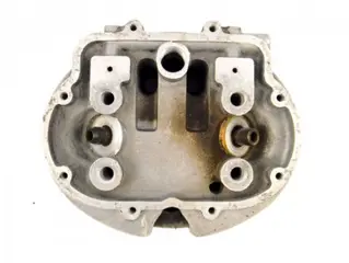 Used cilinderkop v7spec,gt,750s rechts C