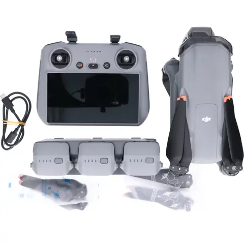 Tweedehands DJI Air 3 Fly More Combo met Smart controller CM6286