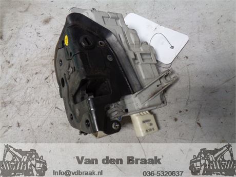 Audi A3 5deurs Sportback 2004-2008 Deurslot linksachter