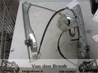 Renault Clio III 5 deurs 2005-2012 Electrisch raammechaniek rechtsvoor