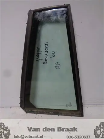 BMW 5-Serie E61 (Touring) 2004-2010 Driehoekraam rechts achterportier