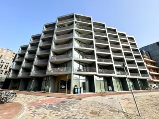 Woning aan de Conny Stuartstraat te Amsterdam