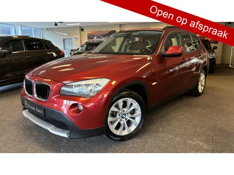 BMW X1 xDrive20i Business X-Drive 4x4 stoelverwarming, afneembare trekhaak perfecte caravantrekker!