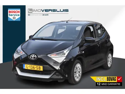 Toyota Aygo 1.0 VVT-i x-play 5-Deurs | Carplay Navigatie | Camera | 12 mnd BOVAG garantie | Whatsapp