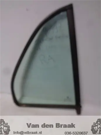 Skoda Fabia 4 deurs Sedan 2001-2007 Scheerraam rechts achter