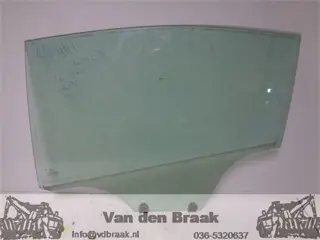 Citroen C5 Sedan 2008-2017 Portierruit links achter