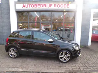 Volkswagen Polo 1.2 TSI 5-Drs Cross GOED ONDERHOUDEN ,VELE EXTRA'S!