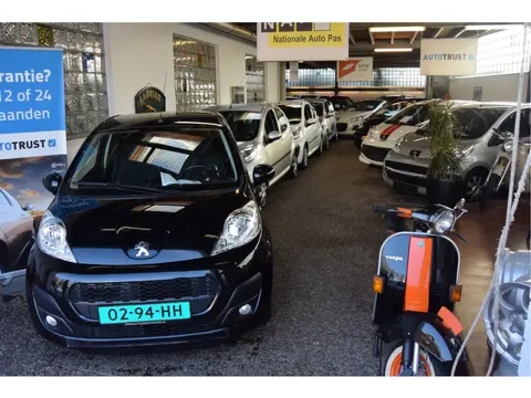Peugeot 107 De Specialsit van NL (bj 2012)
