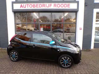 Toyota Aygo 1.0 VVT-i 5-Drs Bleu One UNIEK,LEDER ,CAMERA!