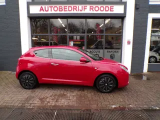 Alfa Romeo MiTo 0.9 TwinAir Progression LEES TEKST !!!
