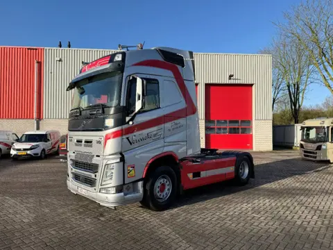 Volvo FH4-460 / ENGINE RUNNING / VEB+ / I-SAVE / HYDRAULICS / 613122 KM / LWDS / FRIDGE / FULL-SPOIL