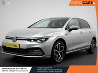 Volkswagen Golf 1.5 eTSI 150pk DSG Style  Navigatie Climate Control Camera Electrische stoel verstel