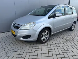 Opel Zafira 1.9 CDTi Cosmo