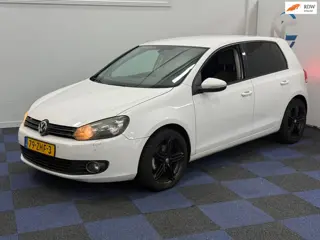 Volkswagen Golf 1.4 TSI Trendline / MULTIEMEDIA-NAVI / RIJDT SCHAKELT GOED