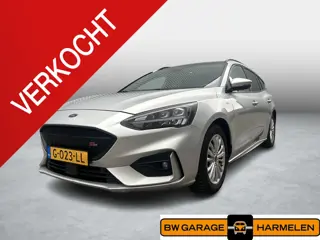 Ford Focus Wagon 1.0 EcoBoost ST Line Business | panorama dak | carplay | lichtmetalen velgen | navi