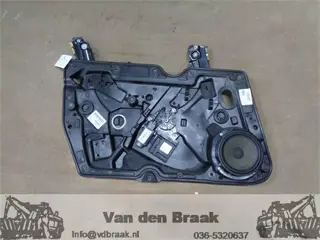 Volkswagen Golf 2008-2012 Electrisch raammechaniek linksvoor