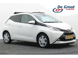 Toyota Aygo 1.0 VVT-i x-wave Cabrio Navigatie, Camera, Half Leder, LED, 15"